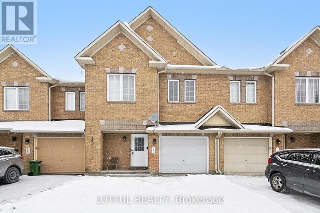 13 Villandry St in Ottawa, ON - Building Photo - Building Photo