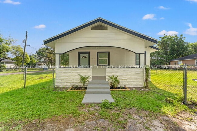 9175 2nd Ave in Jacksonville, FL - Building Photo - Building Photo