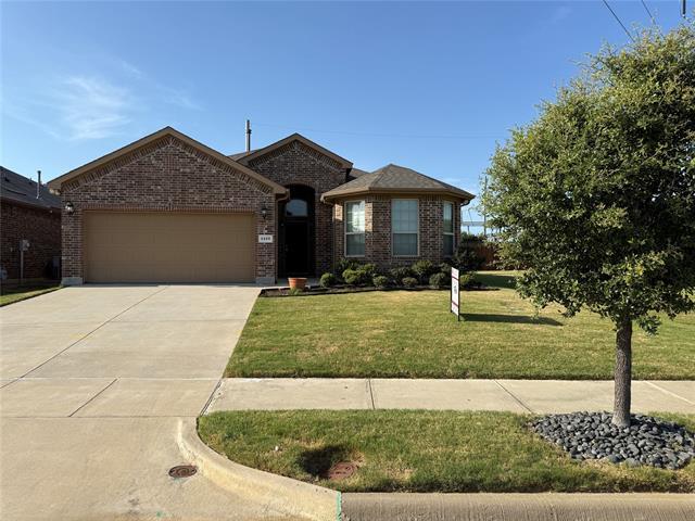 2225 Windhaven Dr in Denton, TX - Foto de edificio - Building Photo