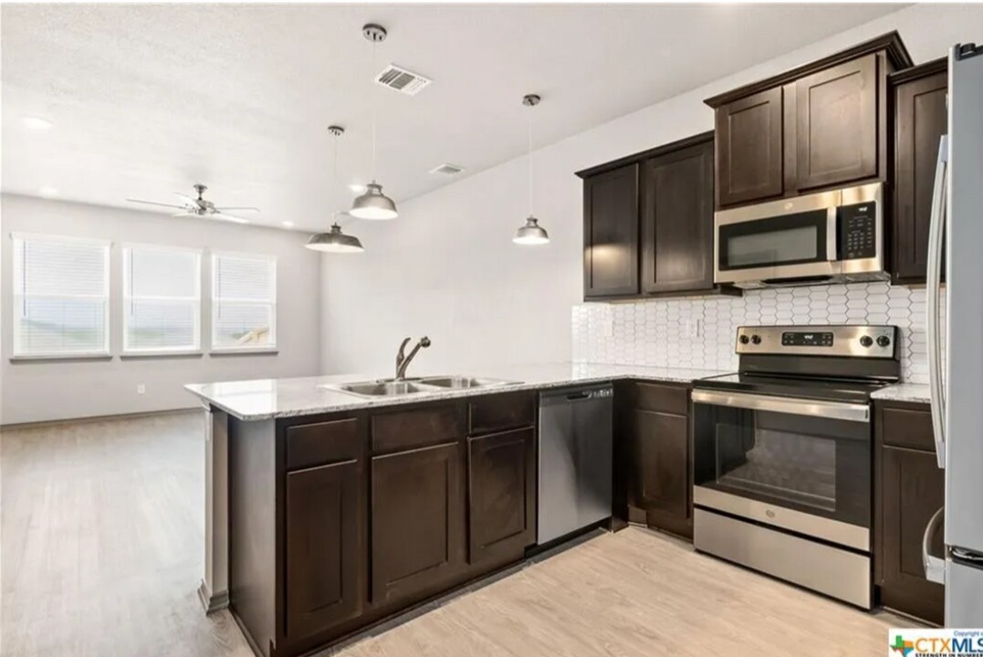 234 Grn Valley Dr in Copperas Cove, TX - Building Photo