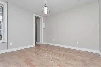 206 Sumpter St in Brooklyn, NY - Building Photo - Building Photo