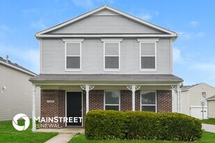 12668 Courage Crossing in Fishers, IN - Building Photo