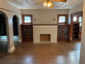 2445 N 50th St in Milwaukee, WI - Building Photo - Building Photo