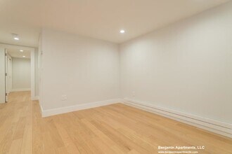 35 South St, Unit B3 in Boston, MA - Building Photo - Building Photo