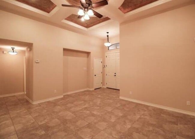 420 Sabal Loop in Laredo, TX - Building Photo - Building Photo