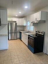 6 Kellogg St in Norwalk, CT - Building Photo - Building Photo