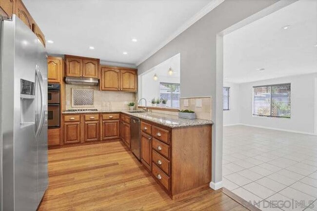 7467 Seneca Pl in La Mesa, CA - Building Photo - Building Photo