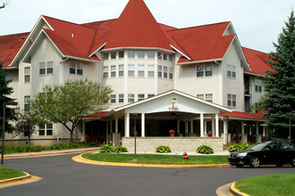 Court Street Village - Independent Living 55+ in Flint, MI - Foto de edificio - Building Photo