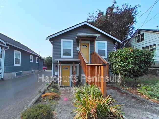 property at 1225 11th St
