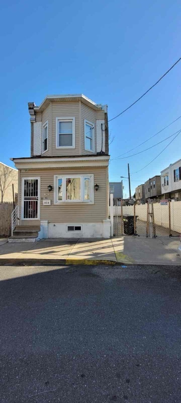 property at 312 Bailey St