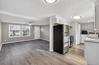 47499 Southampton Dr in Lexington Park, MD - Building Photo - Building Photo