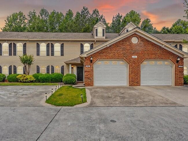 1701 W Oak Dr, Unit #254 in Dalton, GA - Building Photo - Building Photo