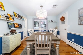 14 Haynes Rd in West Hartford, CT - Building Photo - Building Photo