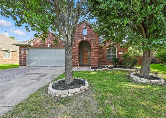 2804 Barco in Grand Prairie, TX - Building Photo - Building Photo