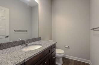7872 W 158th Ct in Overland Park, KS - Building Photo - Building Photo