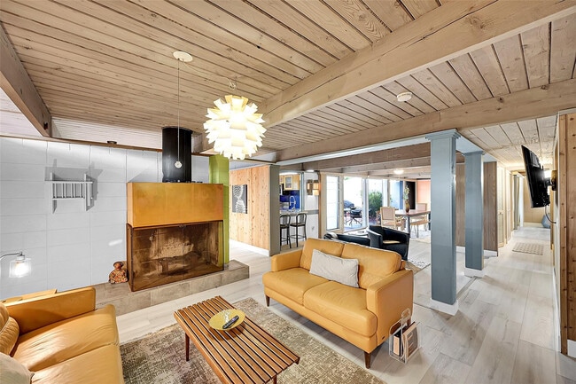 234 Pine Ave in Lauderdale-by-the-Sea, FL - Building Photo - Building Photo