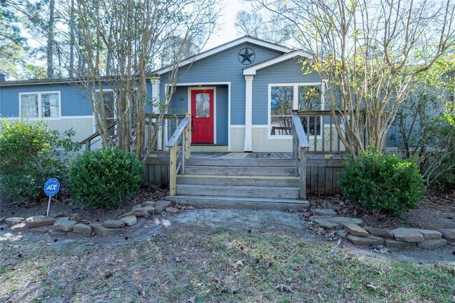 property at 18 County Rd 431