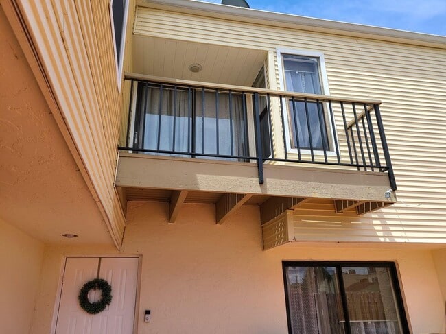 property at 11999 Shakerwood Ln