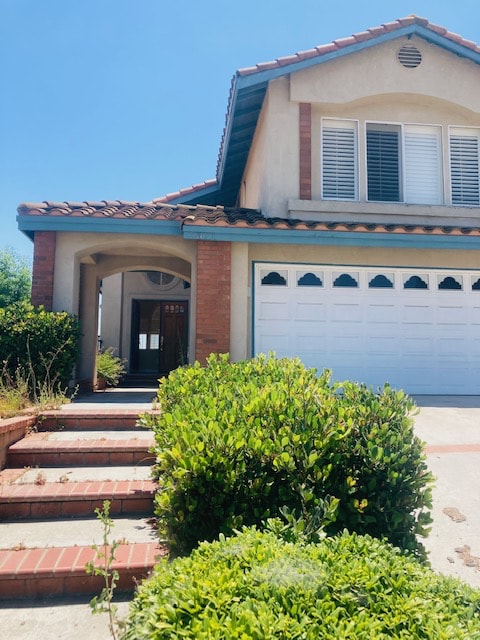 2371 Wandering Ridge Dr in Chino Hills, CA - Foto de edificio - Building Photo