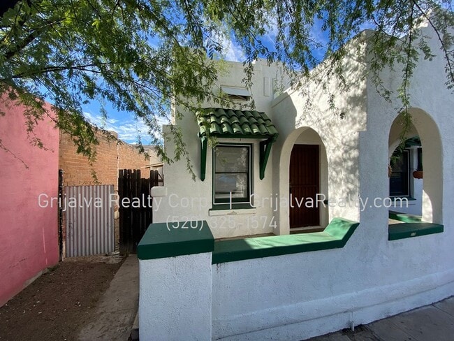 property at 215 N Bean Ave
