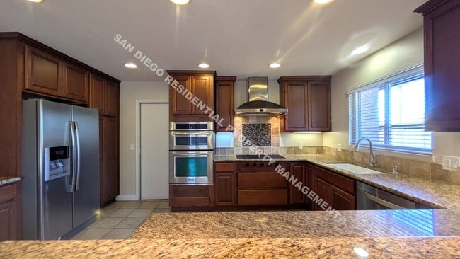 4425 Mt Henry Ave in San Diego, CA - Building Photo - Building Photo