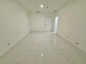 2369 SW 17th Terrace in Miami, FL - Building Photo - Building Photo