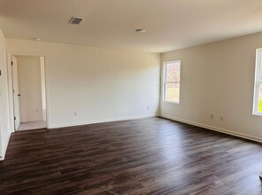 239 Isabella Way in Byron, GA - Building Photo - Building Photo