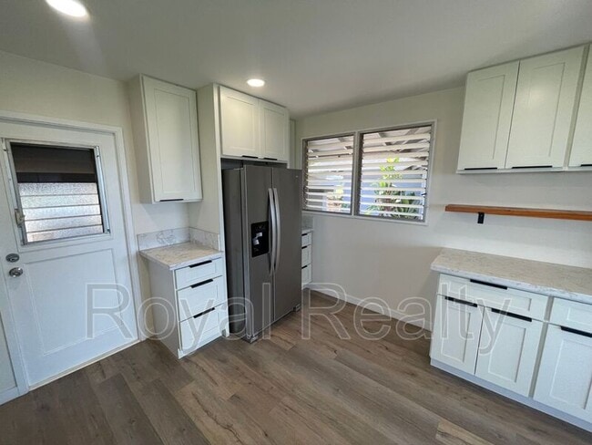 99-101 Kihewa Pl in Aiea, HI - Building Photo - Building Photo