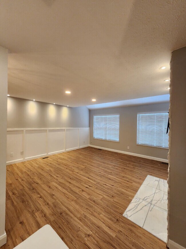 10555 Montgomery Rd, Unit 84