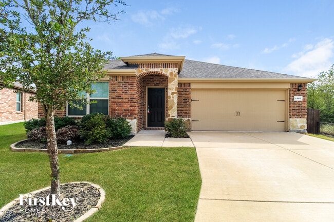 property at 1102 Ruby Ct