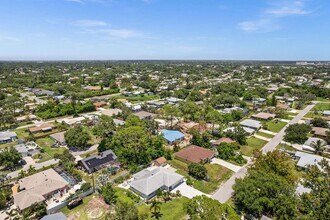 1024 Horizon Rd in Venice, FL - Building Photo - Building Photo
