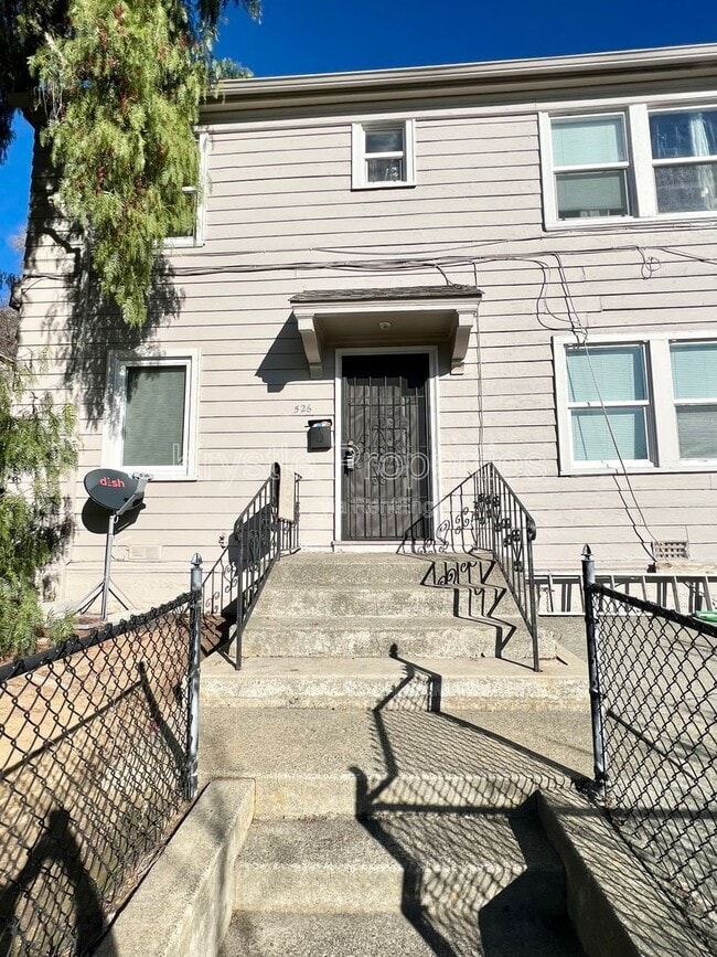 526 Wilson Ave in Vallejo, CA - Building Photo - Building Photo