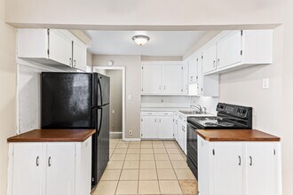 20524 Indian in Redford Township, MI - Building Photo - Building Photo