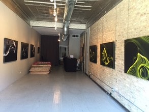 2650 N Milwaukee Ave in Chicago, IL - Building Photo - Building Photo