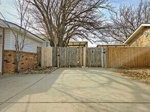 4821 13th St in Lubbock, TX - Building Photo - Building Photo