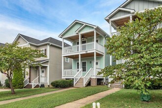 5220 Kentucky Ave in Nashville, TN - Building Photo - Building Photo