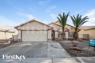 5900 Kane Holly St, Unit #23 in Las Vegas, NV - Building Photo