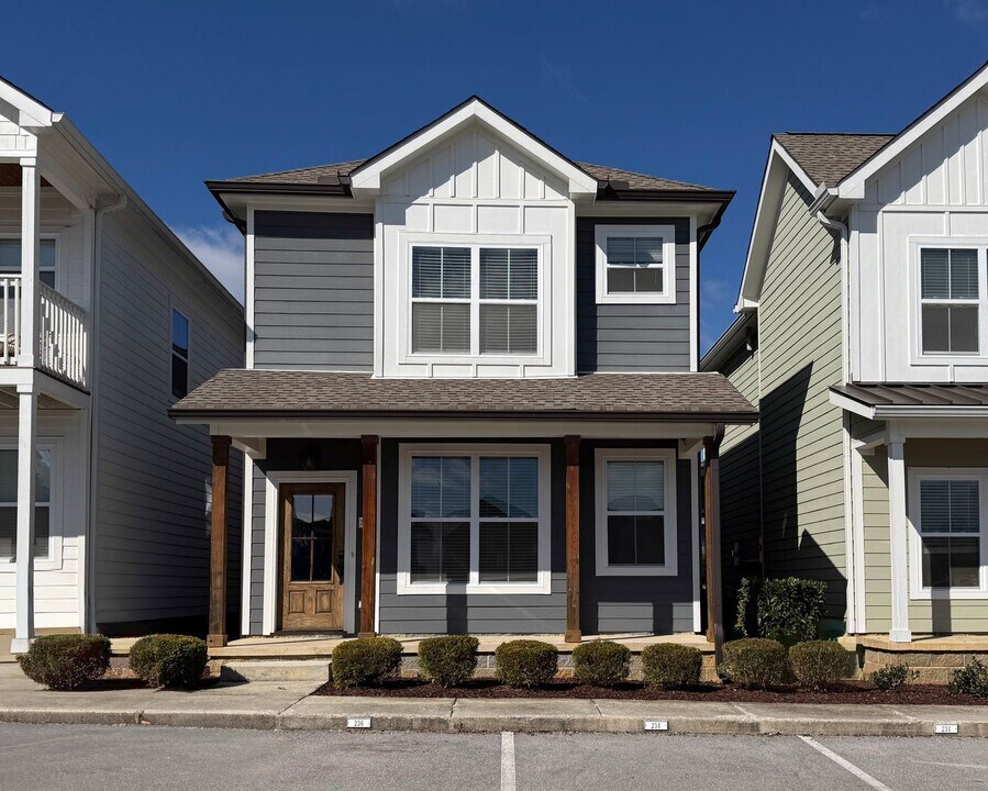 234 Allison Way in Algood, TN - Building Photo