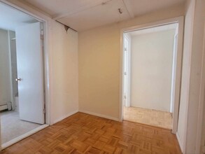 164 Bowen St in Boston, MA - Building Photo - Building Photo