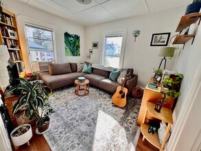 14 Fairview Ave in Saugus, MA - Building Photo - Building Photo