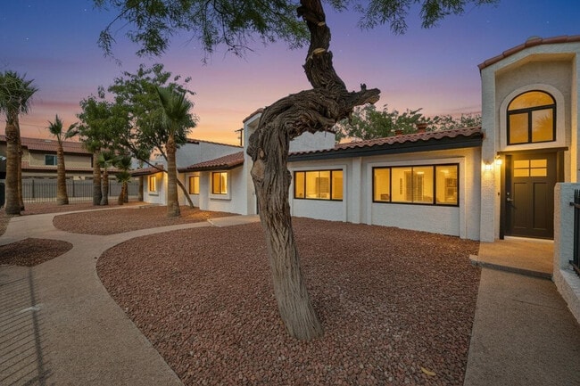 7826 E Heatherbrae Ave in Scottsdale, AZ - Building Photo - Building Photo