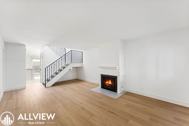 property at 38 Starfish Ct