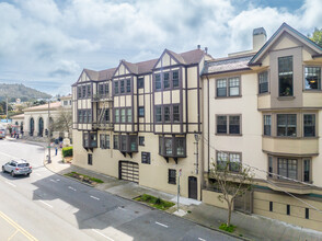 350 Laguna Honda Blvd in San Francisco, CA - Foto de edificio - Building Photo
