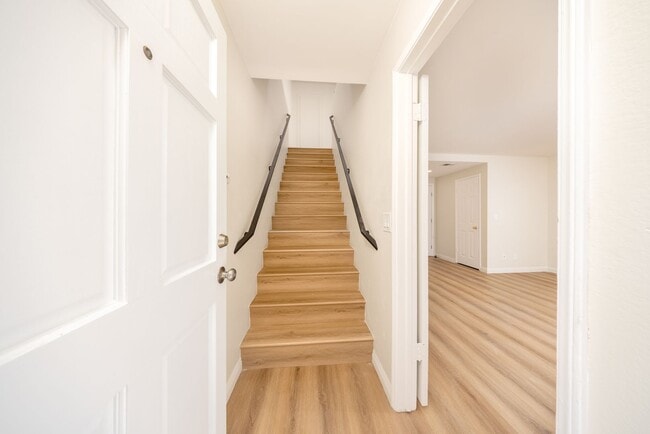 513 W Emerson Ave in Monterey Park, CA - Building Photo - Building Photo