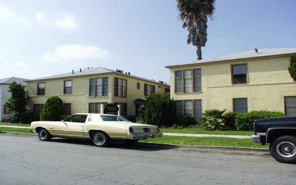 4676-4686 N Banner Dr in Long Beach, CA - Building Photo - Building Photo