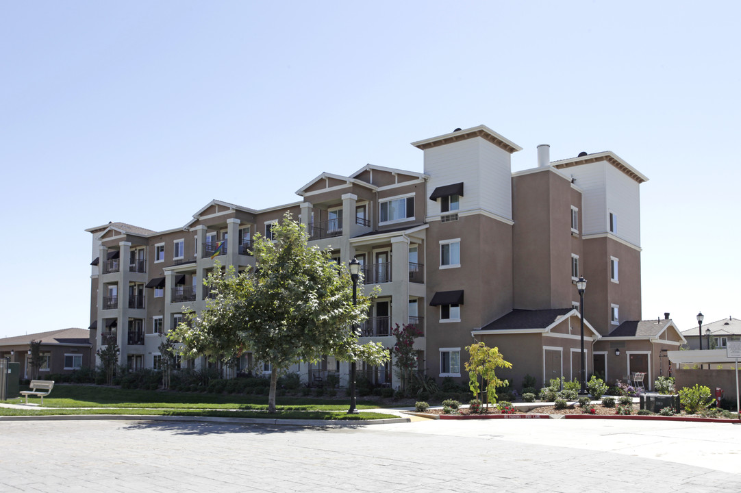 The Commons at Oak Grove in Oakley, CA - Building Photo