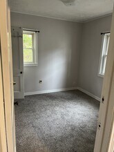 1329 N Jenison Ave in Lansing, MI - Building Photo - Building Photo