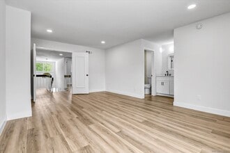 10520 Larwin Ave in Los Angeles, CA - Building Photo - Building Photo