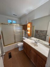 1524 W Granview Dr in Quincy, IL - Building Photo - Building Photo
