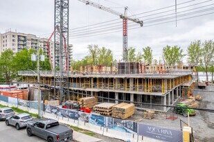 Aqua Riva in Pierrefonds, QC - Building Photo
